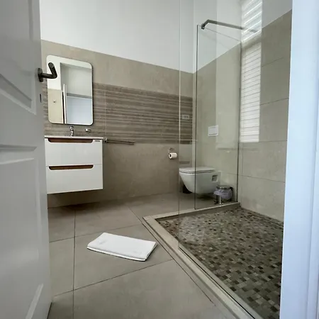 Resedinta Cina Old Town Private Parking 3*