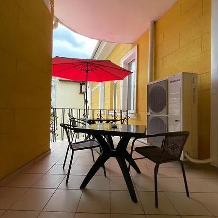 Resedinta Cina Old Town Private Parking 3* 布拉索夫