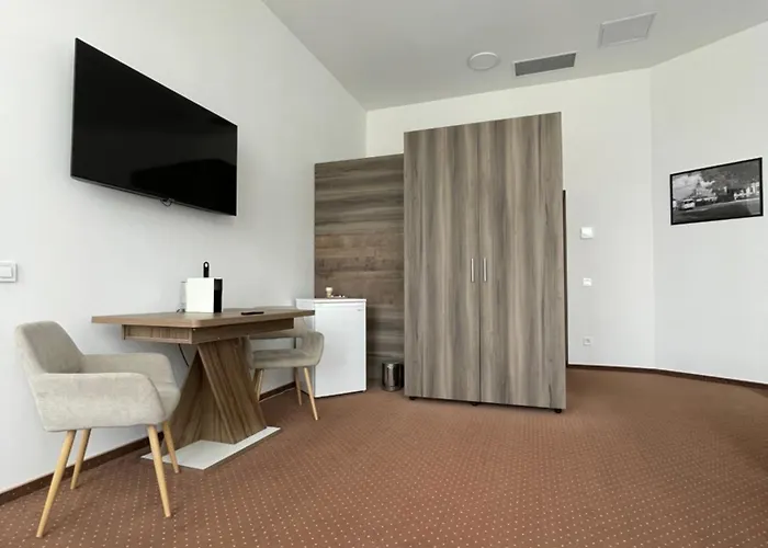 Guest house Resedinta Cina 3*