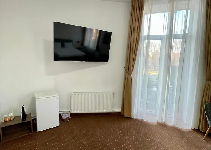 Guest house Resedinta Cina 3*