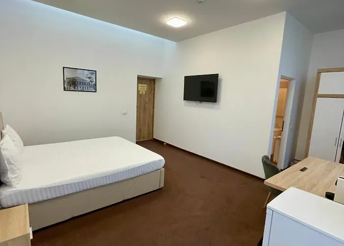 Resedinta Cina 3* Brasov